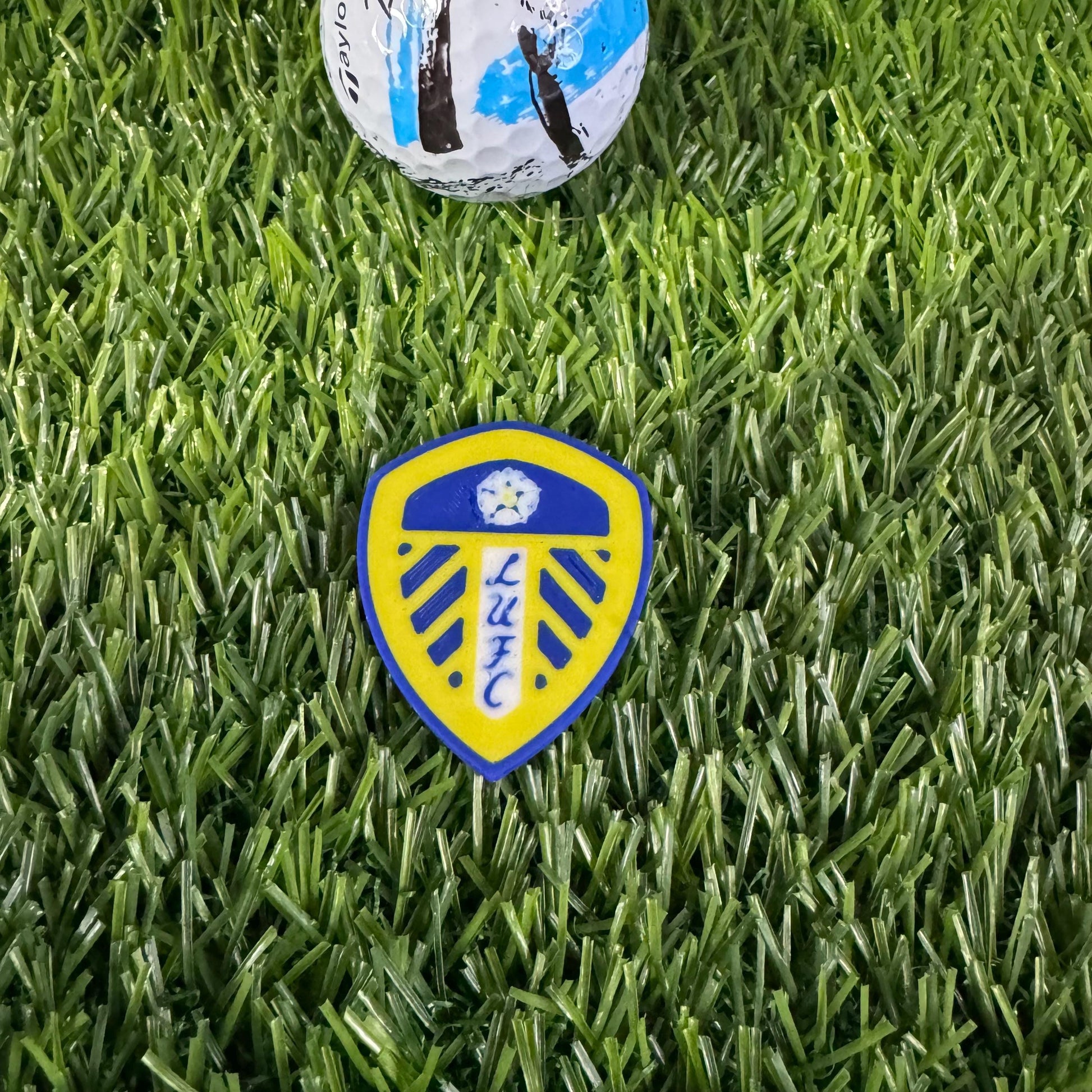 Leeds Shield Ball Marker